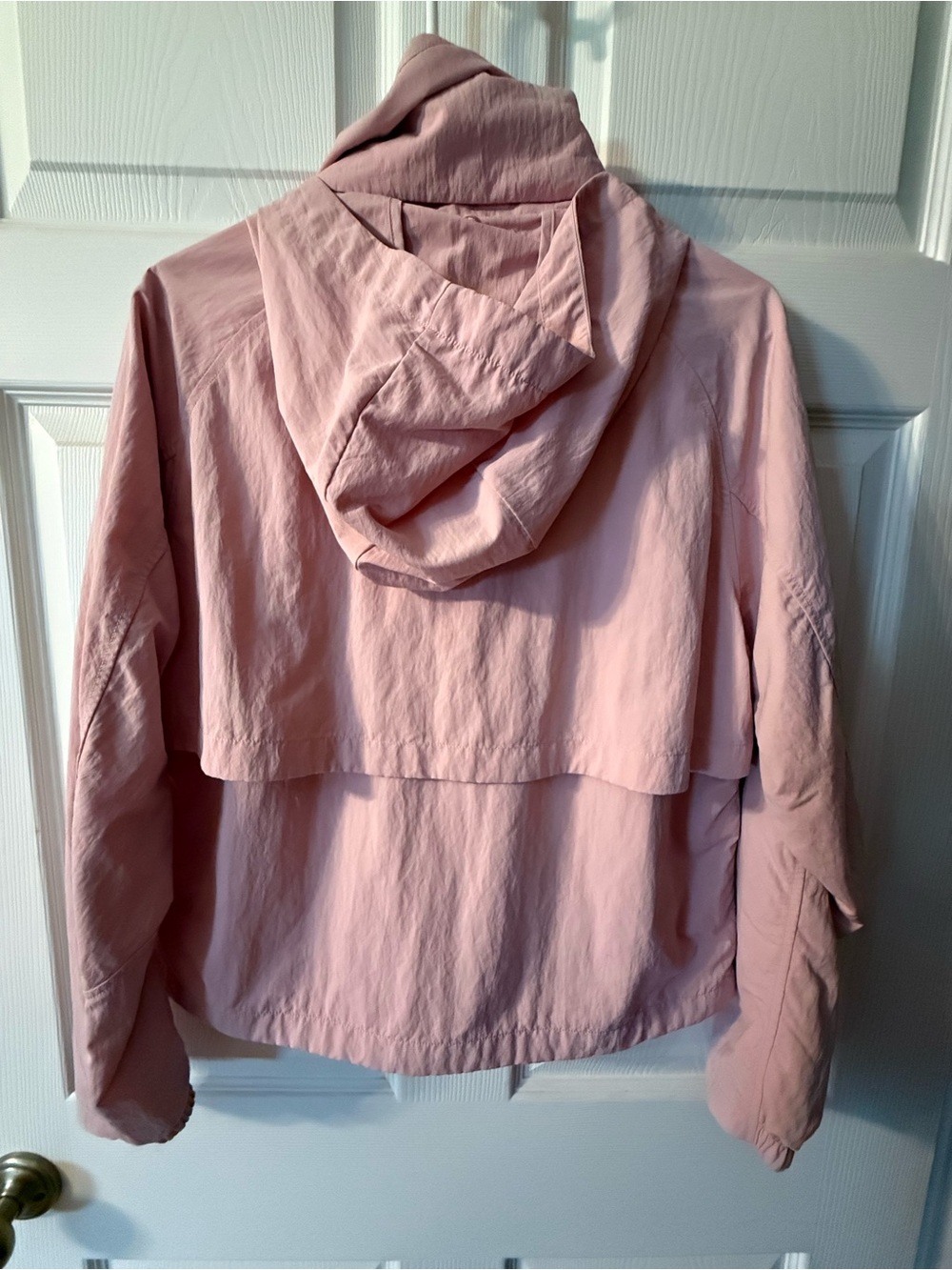 lululemon always effortless jacket in porcelain pink - Picture 3 of 11